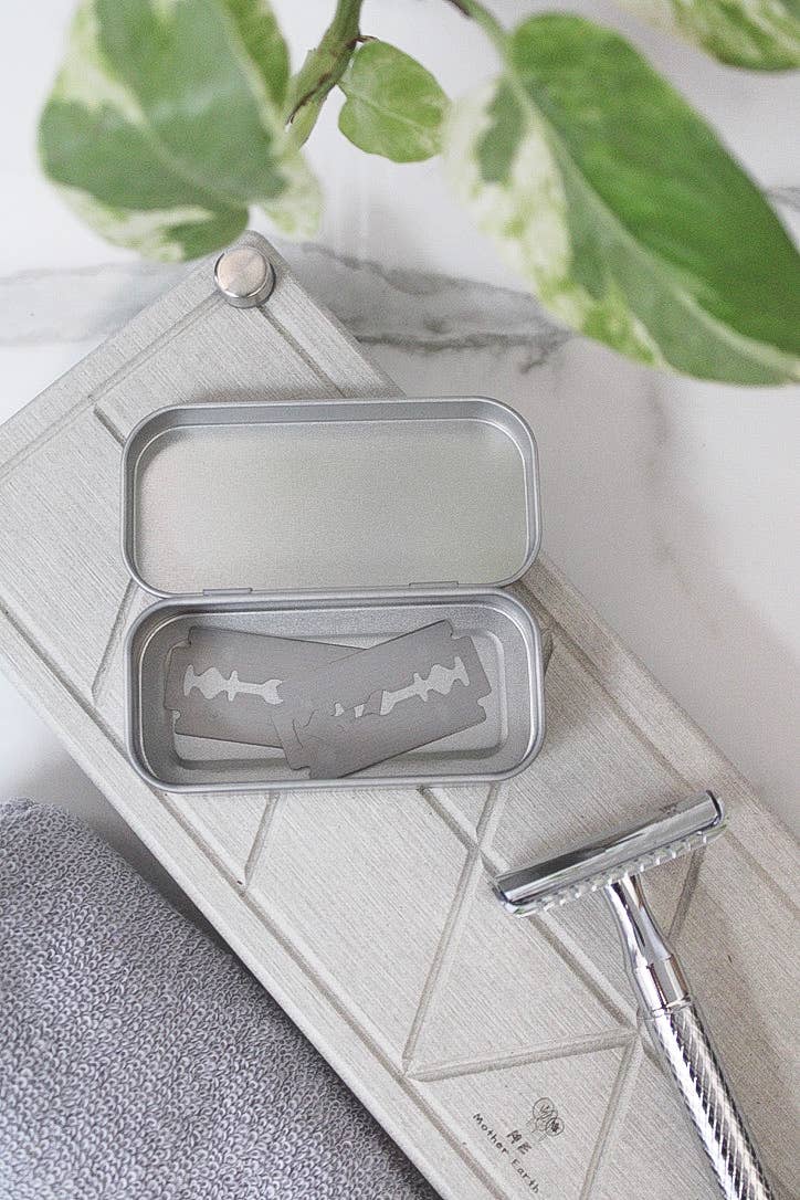 The "Everything" Travel Tin / Blade Bank